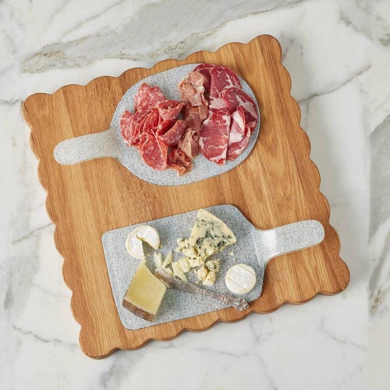 Square Scalloped Cutting Board
