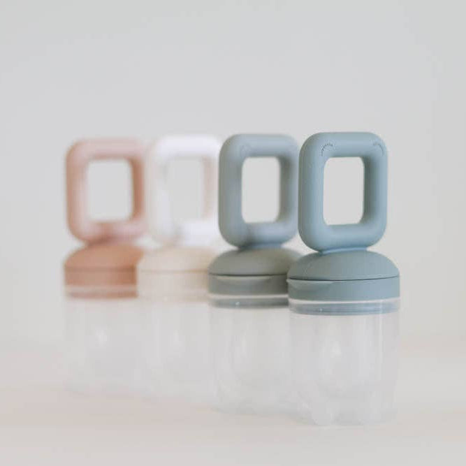 The Saturday Feeder Teether