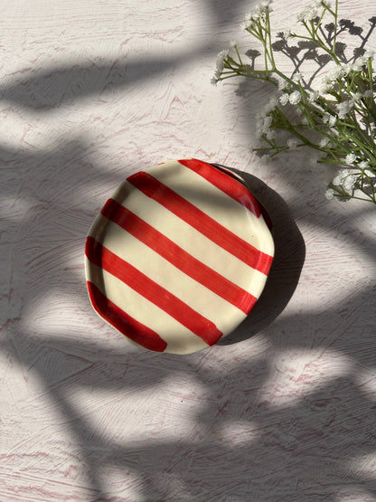 Ceramic Red stripe plate, 6.3 x 6.3 Inches